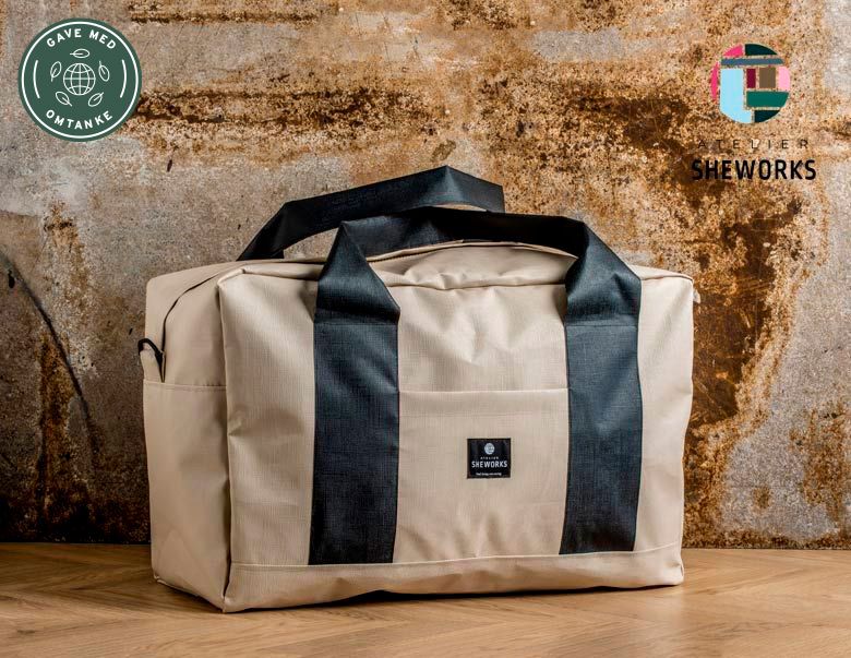 SheWorks travel bag