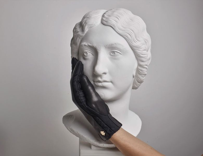 Victoria Leather gloves