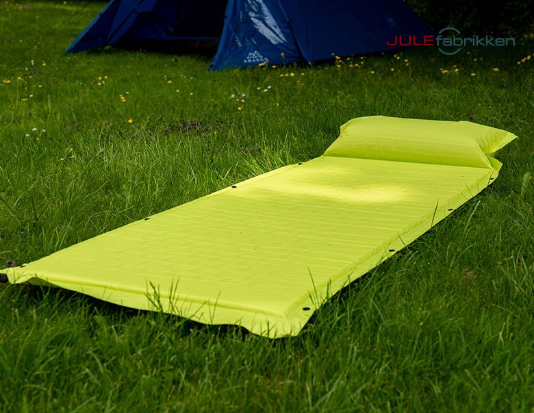 AMOROQ self-inflating sleeping pad